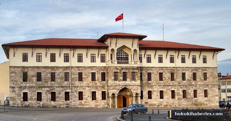 419 Mülki İdare Amirinin Görev Yeri Değişti